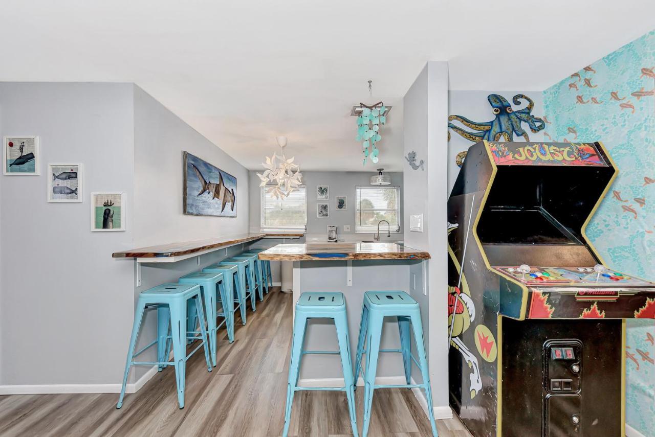 Mermaid House With Pool Jacuzzi Steps To Siesta Key Beach 사라소타 외부 사진