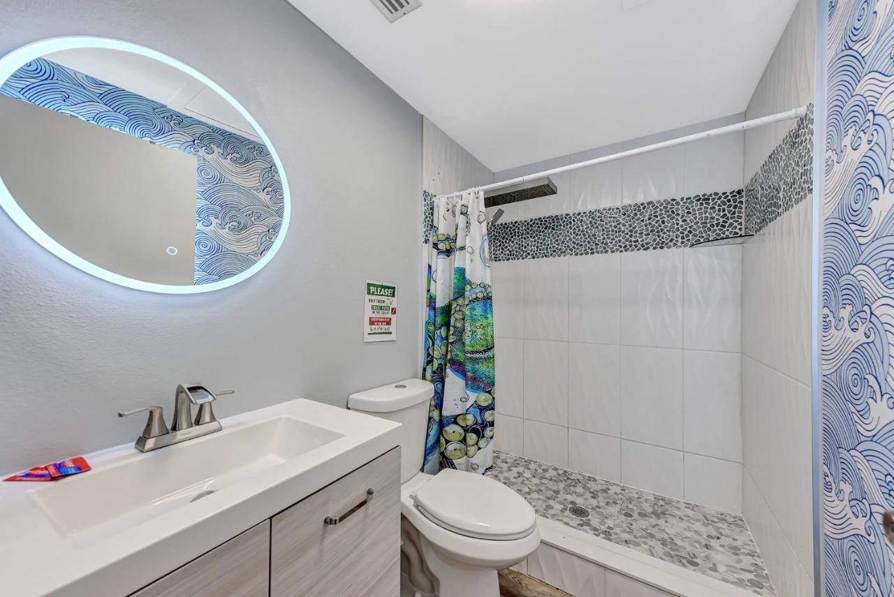 Mermaid House With Pool Jacuzzi Steps To Siesta Key Beach 사라소타 외부 사진