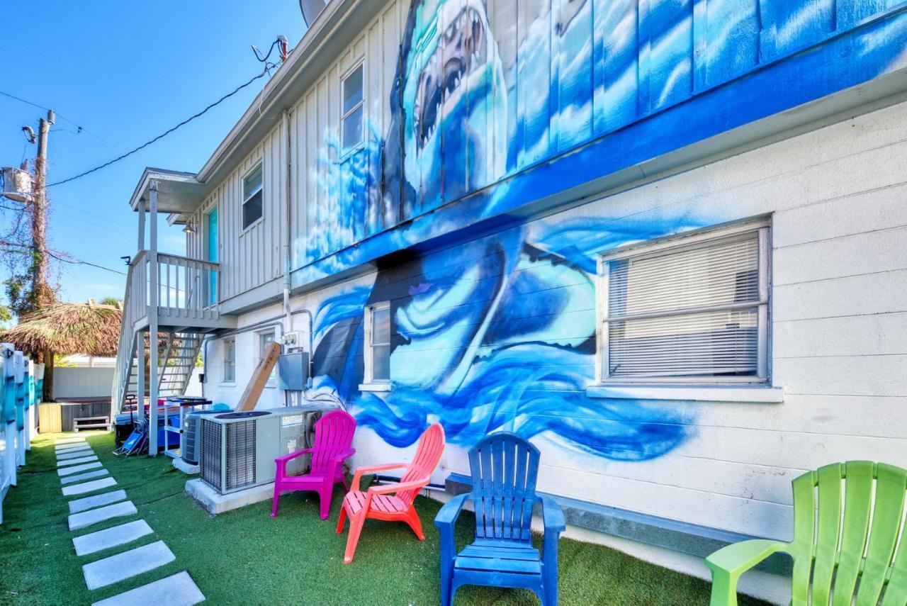 Mermaid House With Pool Jacuzzi Steps To Siesta Key Beach 사라소타 외부 사진